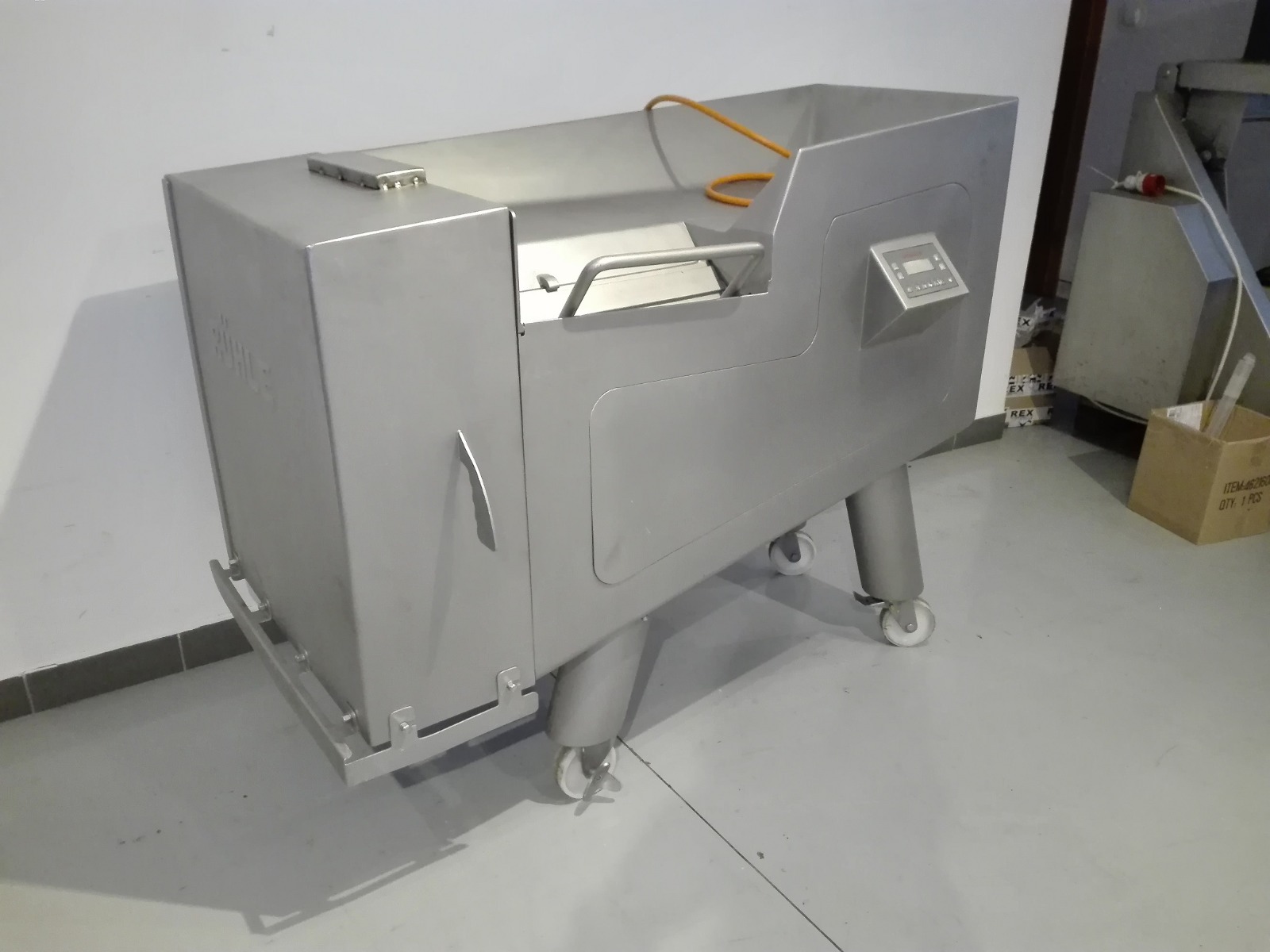 RÜHLE SR2 kockázógép